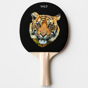Vild tiger djur ansikte på svart pingisracket