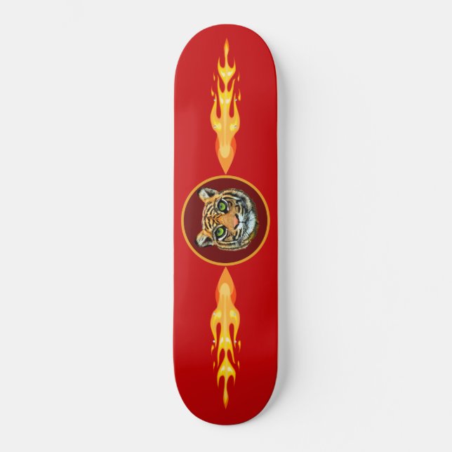Vild tiger, lågor på rött mini skateboard bräda 18,5 cm (Framsida)