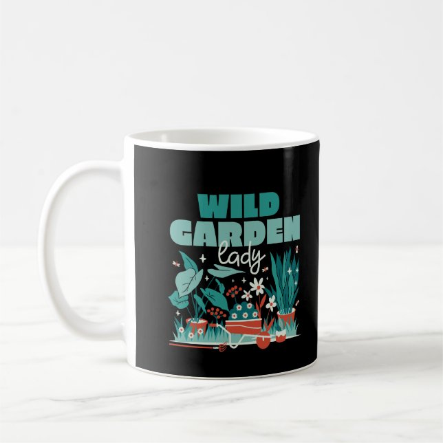 VILD TRÄDGÅRDSFRU SÖT TRÄDGÅRD MED VÄXTER KAFFEMUGG (Vänster)