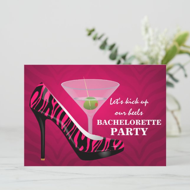 Vild Zebra High Heel Shoes Bachelorette Party Inbjudningar (Stående Fram)