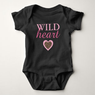 Vilda hjärtans leopard och rosa baby t shirt