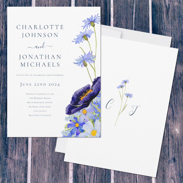Vildblomma Blå Rustik Inbjudningar (Elegant wildflower blue watercolor with bride & groom monogram artwork by artist Catherine Sweetman )