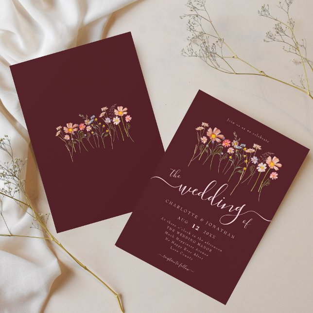 Vildblomma Boho Burgundy & Rosa Bröllop Inbjudningar (Elegant wildflower meadow watercolor floral burgundy blush pink wedding invitation)