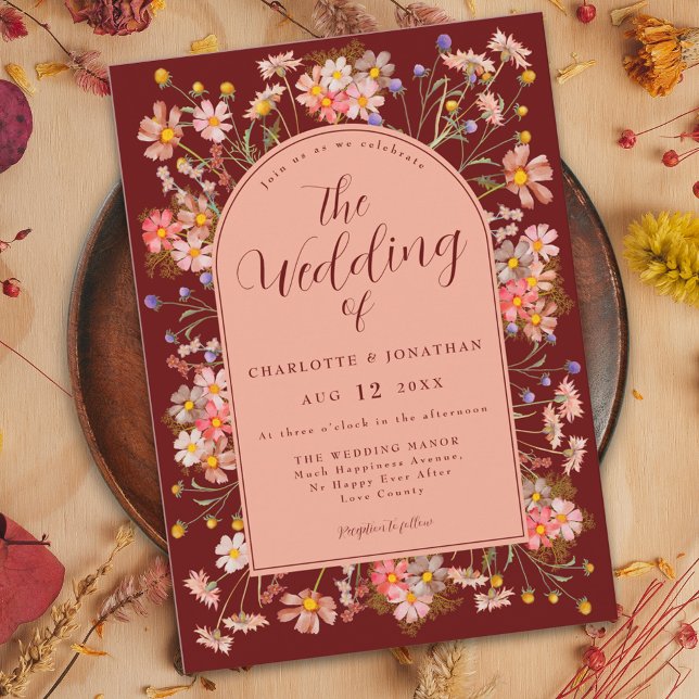 Vildblomma Boho valv Mörk Terrakotta Höst Bröllop Inbjudningar (Wildflower boho arch darling terracotta burnt orange fall wedding invitation with elegant script)