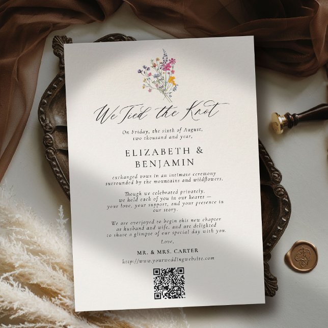 Vildblomma Grace Elopement Bröllopsannons Inbjudningar (wildflower elopement wedding announcement romantic colorful watercolor pastel floral timeless chic)