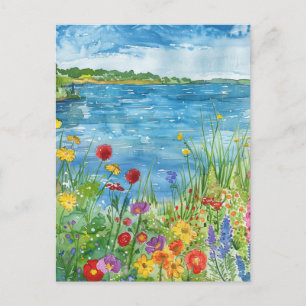 Vildblommor vid en sjö vykort