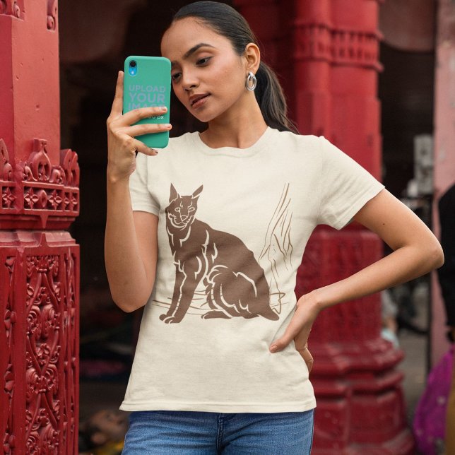 Vilden Serval Elegant Visa Manar Kvinnor T Shirt (Skapare uppladdad)