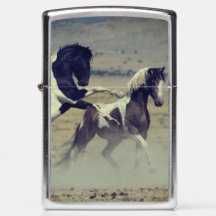VILDER AV ONAQUI PINTO Zippo Lighter