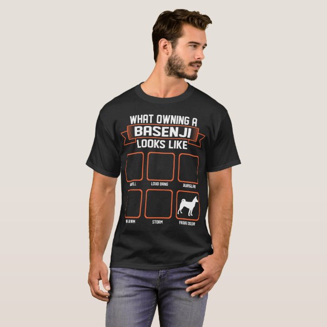 Vilken äga Basenji hund ser den lika roliga T Shirt (Hel framsida)