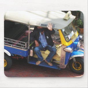 Vill du ha TAXI TUK-TUK? Musmatta