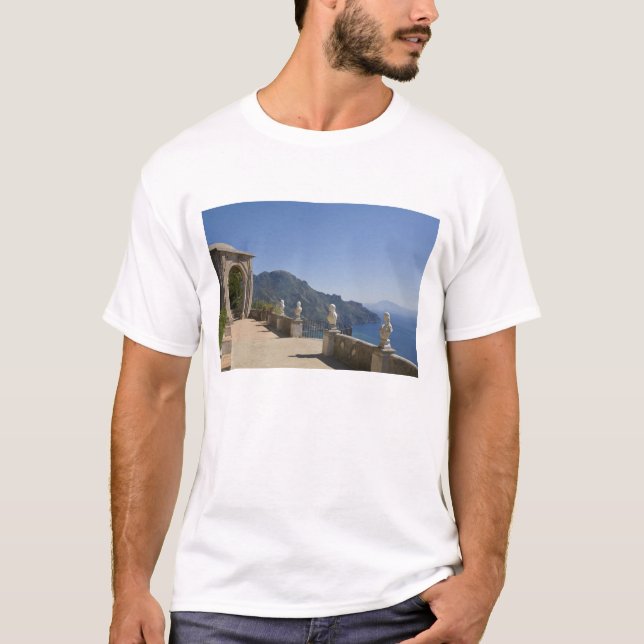 Villa Cimbrone, Ravello, Kampanien, Italien T-shirt (Framsida)