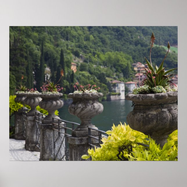 Villa Monastero, trädgårdar och sjöfront, Varenna, Poster (Framsidan)