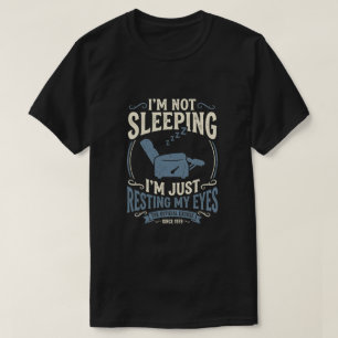 Vilostol för 'mina ögon vilar' - Present till cool T Shirt
