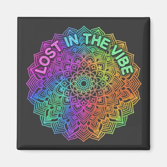 Vilse i Vibe Regnbåge Neon Mandala Grafik Magnet (Framsidan)