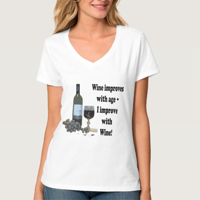 Vin förbättrar med ålder, mig förbättrar med vin! tröja (Framsida)