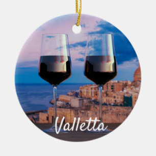 Vin-glas med tanke på solnedgången över Valletta Julgransprydnad Keramik
