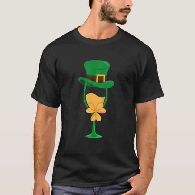 Vin Glass Hat St. Patrick's Day Klöver Löv Bow T Shirt (Framsida)