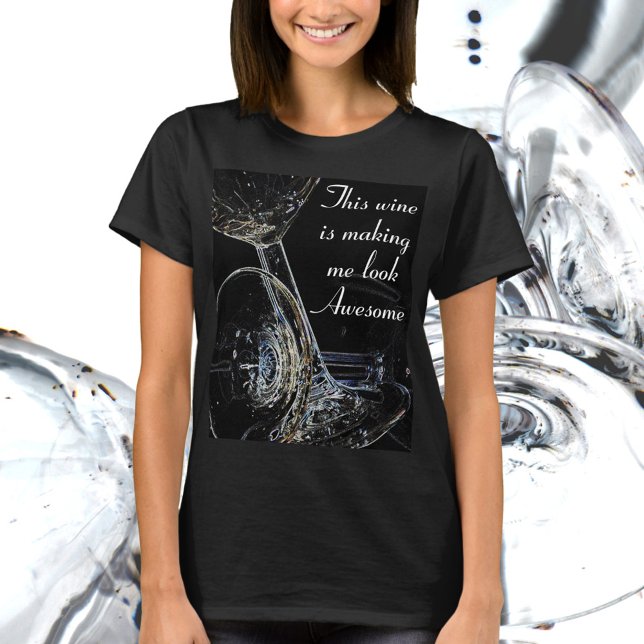 Vin Humor Toppled Vin Goblets Flirty Roligt T Shirt (Skapare uppladdad)