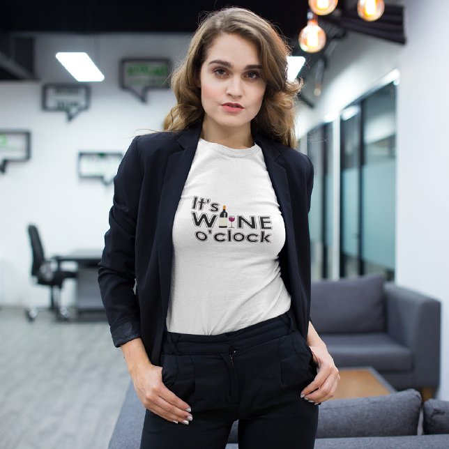 Vin O'Clock T-Shirt (Skapare uppladdad)