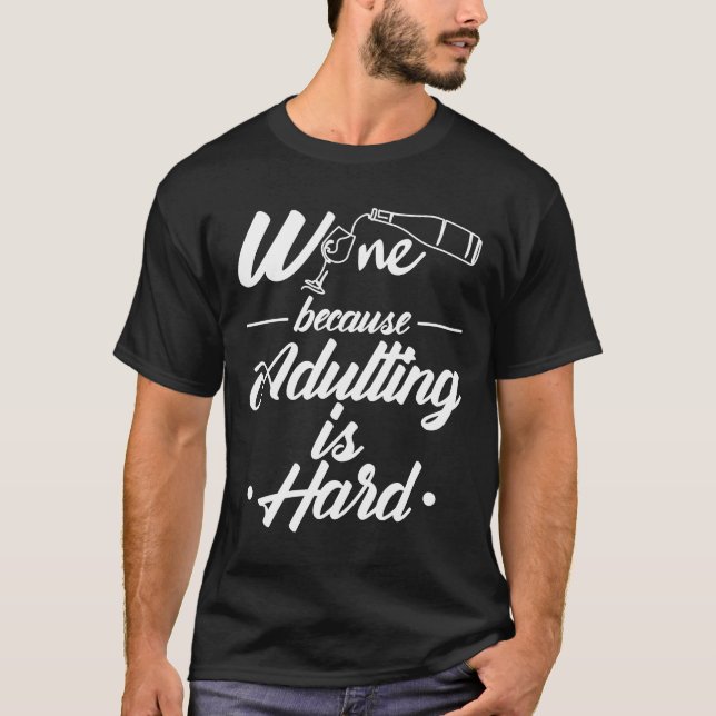 Vin som dricker vitt Vin-dricksvatten Röda Vin T Shirt (Framsida)