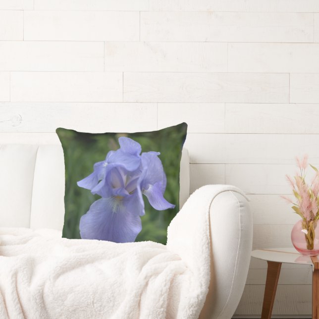 Vinblå Iris Reversibel Kuddthrow Kudde (Soffa)
