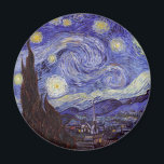 Vincent Van Gogh Starry Night Vintage Fine Art Magnet<br><div class="desc">Vincent van Gogh Starry Night Fine Art Painting Starry Night är en målning av den nederländske postimponerande konstnären Vincent van Gogh. Den blå natten i himlar är fylld med roliga moln, stjärnor och ett ljust halvmånsfärande måne. Starry Natt är den enda nokturn i serien av vyer från hans sovrumsfönster. Rörelse:...</div>