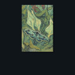 Vincent van Gogh - Stora påfågelssvärmaren Canvastryck<br><div class="desc">Stor påfågelsspinnare (1889) av Vincent van Gogh är en vintage stilleben inom postimpressionism med naturmotiv. En insekten, påfågelsspinnaren, i en vårträdgård med kallaliljor och andra växter. Van Gogh kallade den för en "dödskallefjäril" och målade en dödskalle på baksidan av dess kropp.</div>