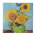 Vincent Van Gogh - Tre solblommor i Vas Kakelplatta<br><div class="desc">Tre solrosor i en Vas/Vas avec-trois tournesols - Vincent Van Gogh,  augusti 1888 - Solblommor 1888,  första versionen (F453)</div>