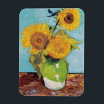 Vincent Van Gogh - Tre solblommor i Vas Magnet<br><div class="desc">Tre solrosor i en Vas/Vas avec-trois tournesols - Vincent Van Gogh,  augusti 1888 - Solblommor 1888,  första versionen (F453)</div>