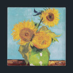 Vincent Van Gogh - Tre solblommor i Vas Magnet<br><div class="desc">Tre solrosor i en Vas/Vas avec-trois tournesols - Vincent Van Gogh,  augusti 1888 - Solblommor 1888,  första versionen (F453)</div>