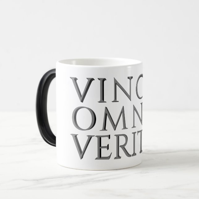 VINCIT OMNIA VERITAS - Light Magic Mugg (Framsida vänster)
