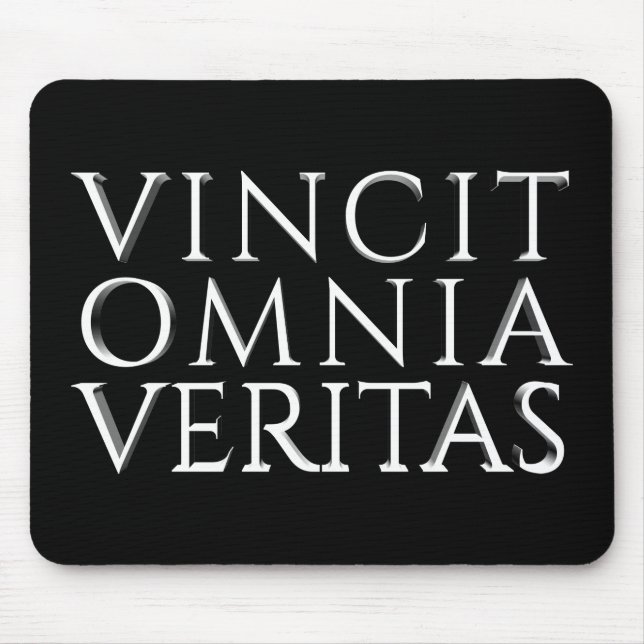 VINCIT OMNIA VERITAS MOUSE PAD MUSMATTA (Framsidan)