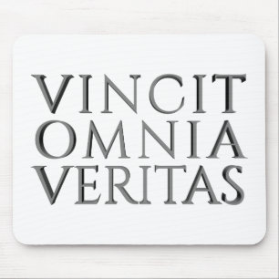VINCIT OMNIA VERITAS MOUSE PAD MUSMATTA
