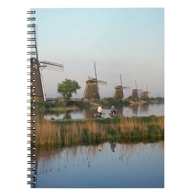 Vindkraftverk, Kinderdijk, Nederländerna Anteckningsbok Med Spiral (Framsidan)