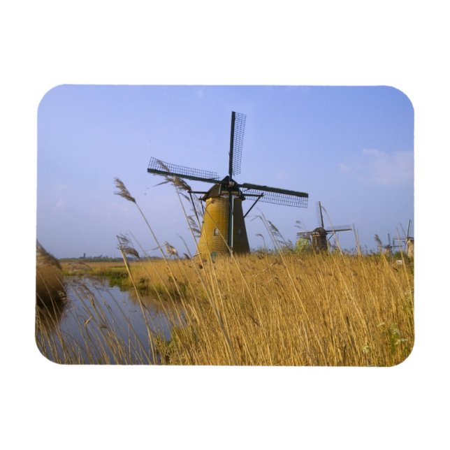 Vindkraftverk längs kanalen i Kinderdijk, 2 Magnet (Horisontell)