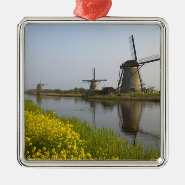 Vindkraftverk längs kanalen i Kinderdijk, Julgransprydnad Metall (Framsidan)