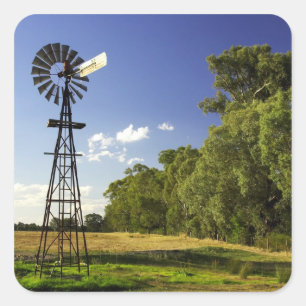 Vindkraftverk nära Hume Highway, Victoria, Austral Fyrkantigt Klistermärke
