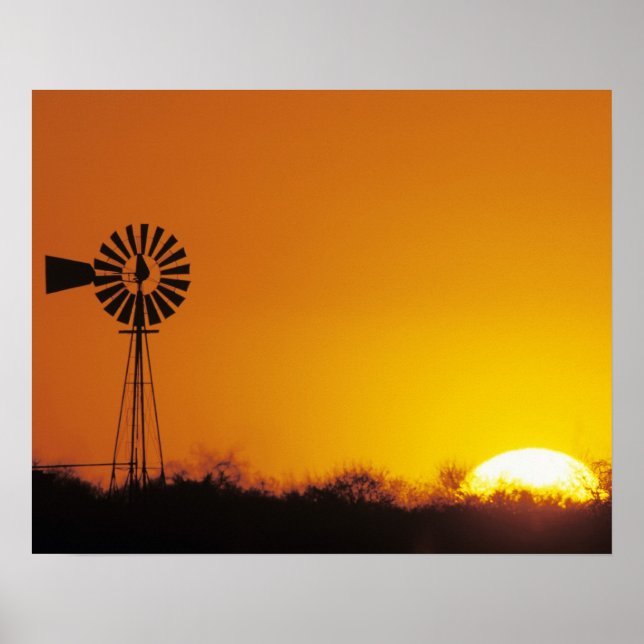 Vindkraftverk vid solnedgång, Sinton, Texas, USA Poster (Framsidan)