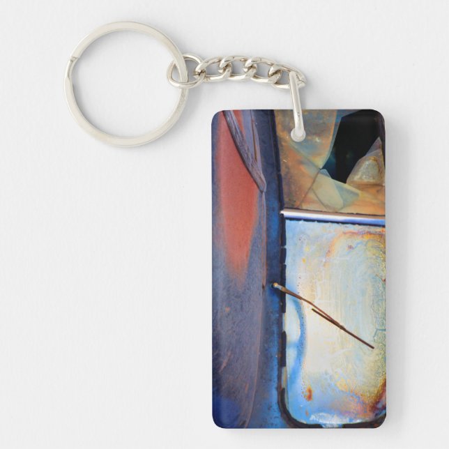 Vindruta på en gammal rostig lastbil (Framsidan)