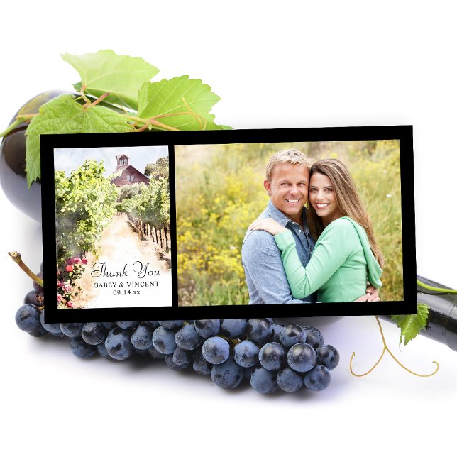 Vineyard och Red Barn Watercolor Bröllop Tack (Say thanks after your winery wedding or shower with the Vineyard and Red Barn Thank You Photo Card.)