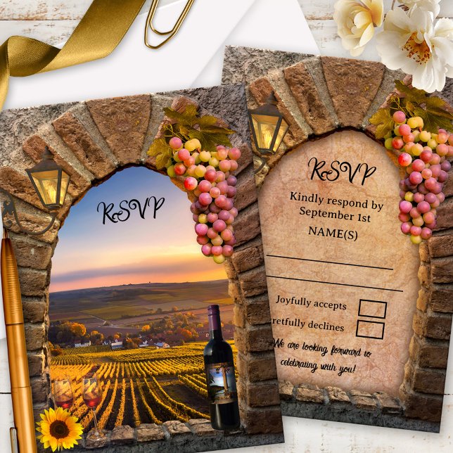 Vineyard Winery Classic Italia Bröllop OSA Kort (Romantic wedding RSVP card featuring a classic Italian wine or vineyard theme - fall wedding)