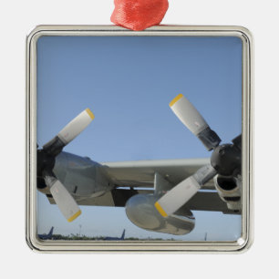 Vingar av en LC-130 Hercules Julgransprydnad Metall