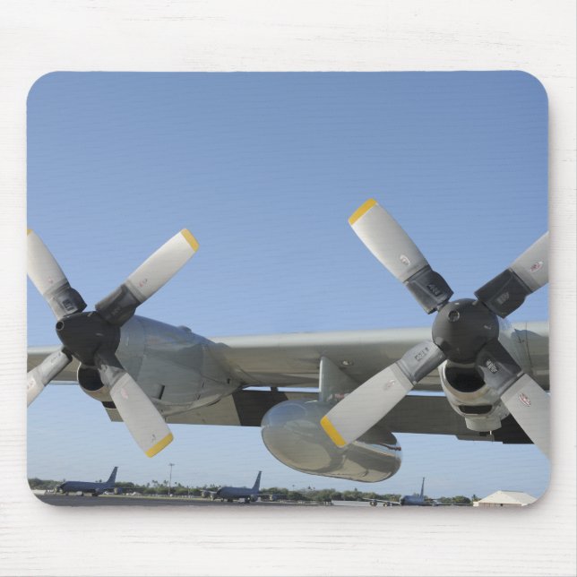 Vingar av en LC-130 Hercules Musmatta (Framsidan)