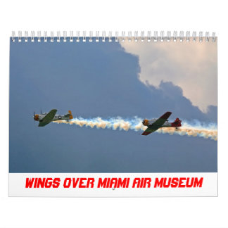 Vingar över kalender för Miami luftmuseum