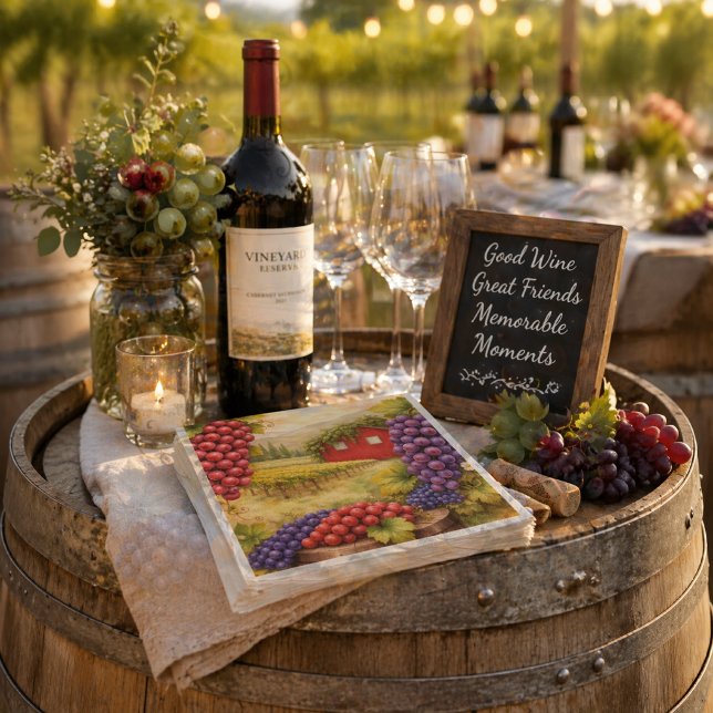 Vingårdsdrube Cocktailservetter | Vinkännare Pappersservett (Create a warm vineyard table setting with rustic wine napkins for effortless entertaining style)