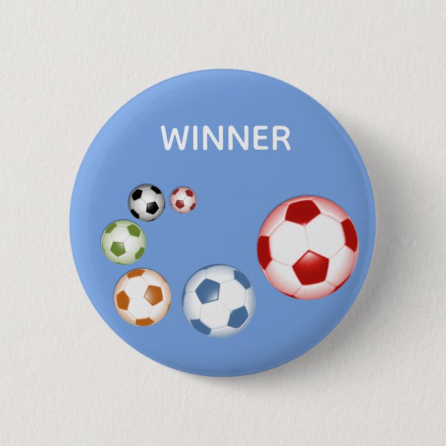 Vinnande fotbollar på himmelblå knapp (Framsida)