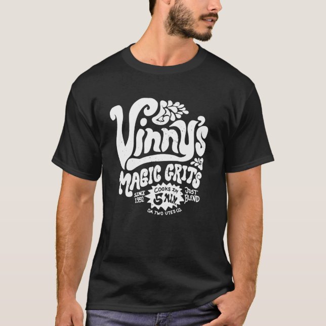 Vinny's Magic Grits Cooks in 5 Minutes Just Blend T Shirt (Framsida)