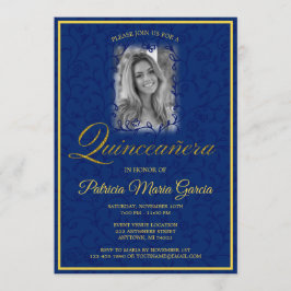 Vinstocka av Quinceañera-Royal med blå blommigt me Inbjudningar