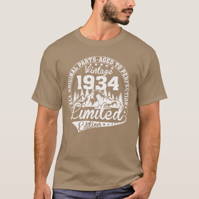 VINTAGE 1934 vintage T Shirt (Framsida)