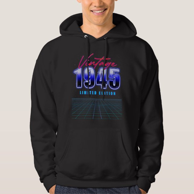 Vintage 1945 Retro Synthwave Aesthetic Hoodie (Framsida)